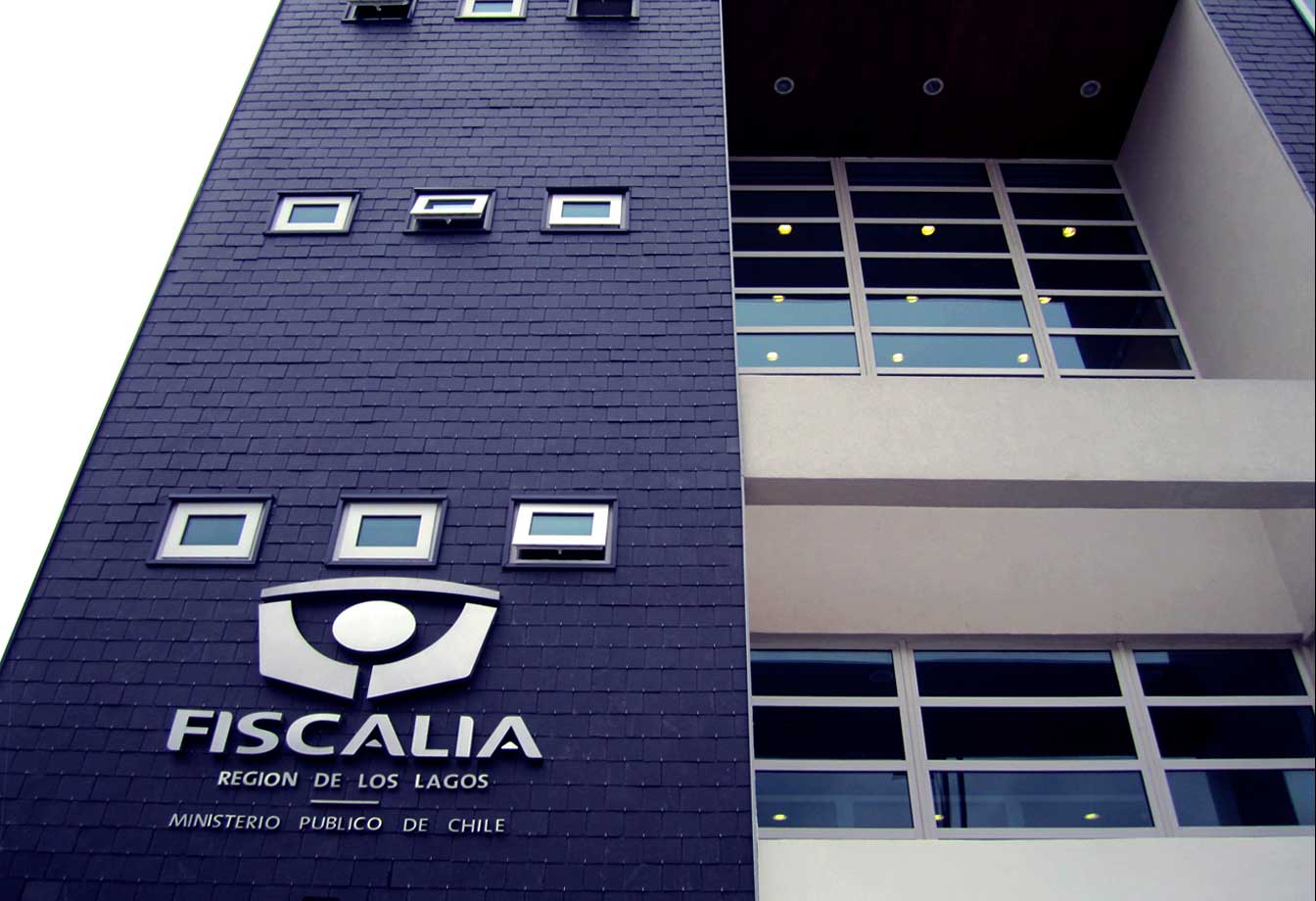 Protección para mujer por amenazas de hombre que la atacó con un hacha en 2019 al cumplir su pena y salir en libertad en Puerto Montt