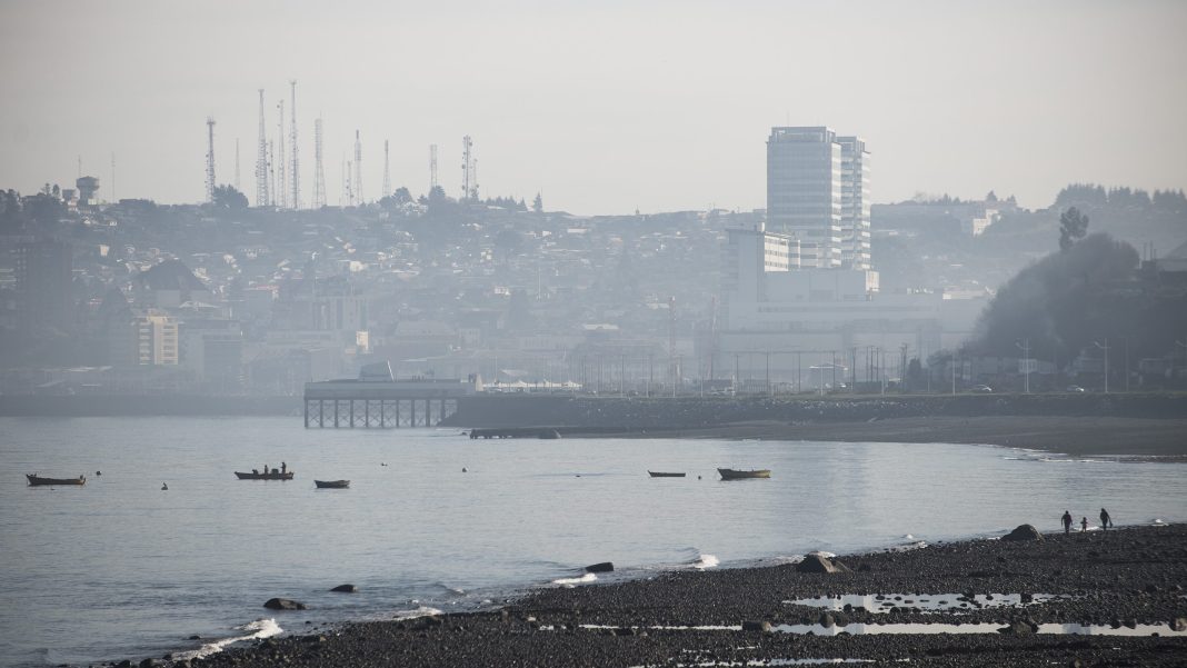 Puerto Montt y Puerto Varas tienen restricciones por mala calidad del aire este miércoles 1 de julio
