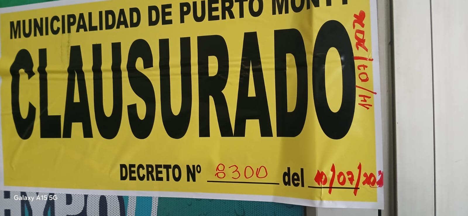 Municipio de Puerto Montt clausuró 11 locales de Megacentro por operar sin patente