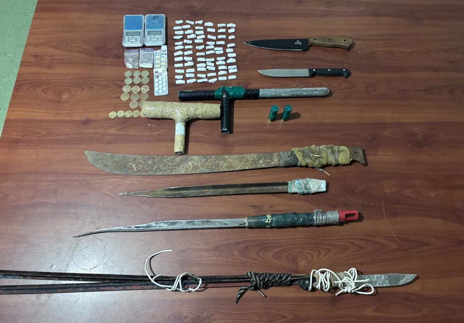 Cuatro detenidos por diversos delitos se reportaron en Alerce Histórico