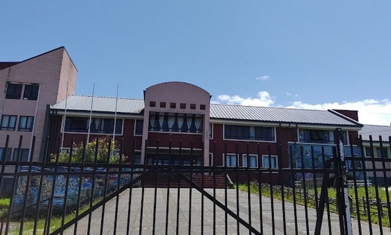 Liceo Rayen Mapu de Quellón ofreció disculpas y anunció investigación tras irregularidades internas