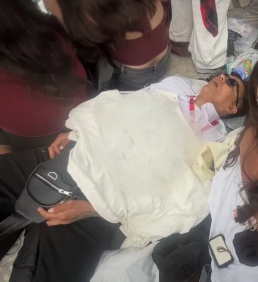 FUE CAPTADO DURMIENDO