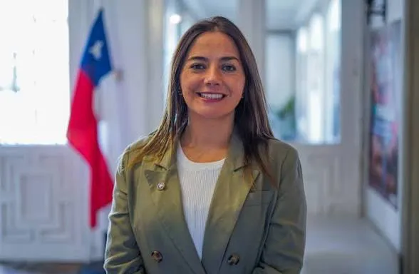 CLAUDIA REYES PIDE ENDURECER LAS REGLAS